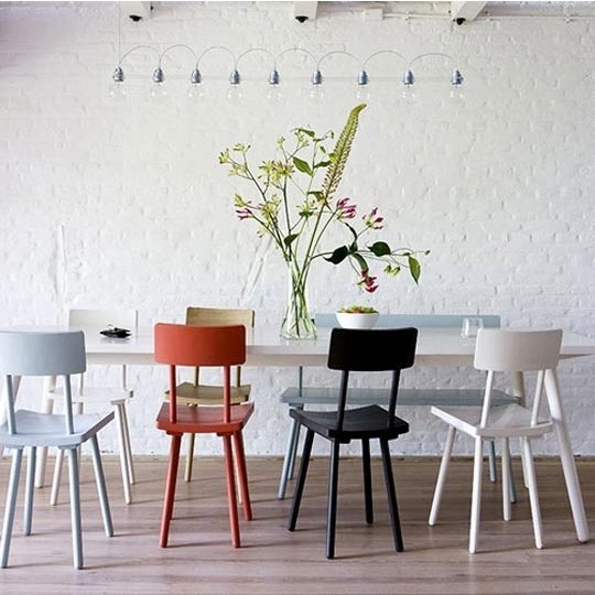 mismatching dining chairs via ohdeedoh Mismatched Dining Chairs