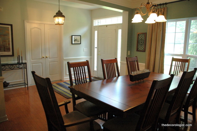 The Color You Should You NEVER Paint Your Dining Room!