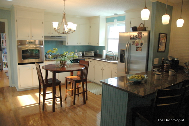 blue and white kitchen