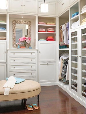 Closet Case - The Decorologist