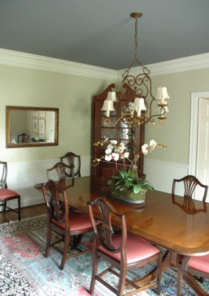 Does Dark Paint Make Your Ceiling Appear Lower? - The ...