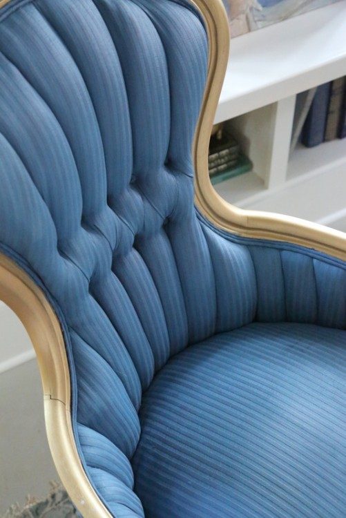 using chalk paint on upholstery 