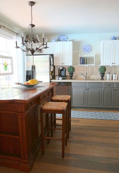 white painted kitchen