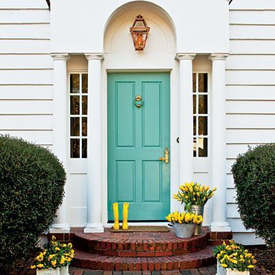 Front Door Friday – Spring Edition