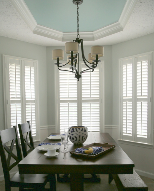 bay window dining area The Decorologist