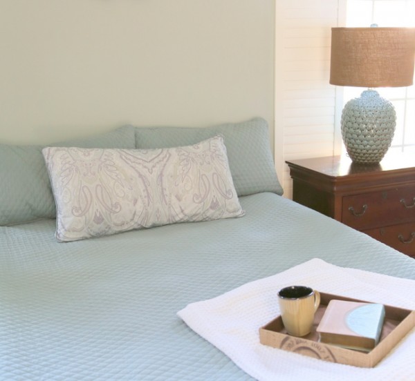 bedroom staging