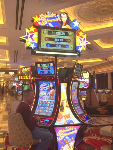 wonder woman slot machine