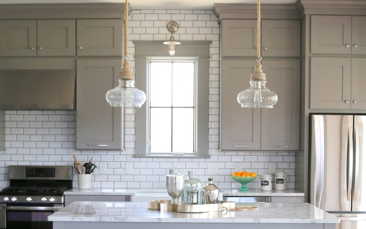 15 Tempting Tile Backsplash Ideas for Behind the Stove  Trendy kitchen  backsplash, White tile kitchen backsplash, White kitchen tiles