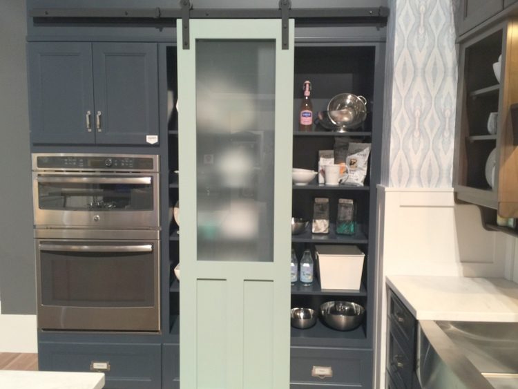 mint green navy kitchen kbis