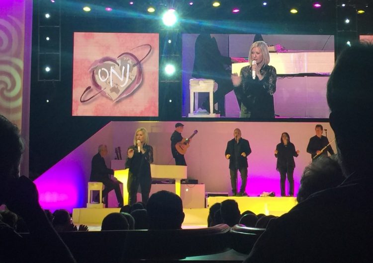 olivia newton john at the flamingo, las vegas