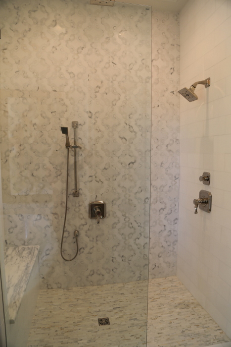 gray white bathroom tile