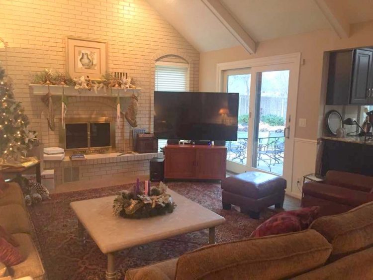 Ask The Decorologist: Where To Put the TV? - The Decorologist