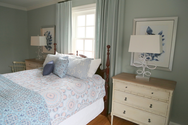 Modern Styling for An Antique Bed The Decorologist