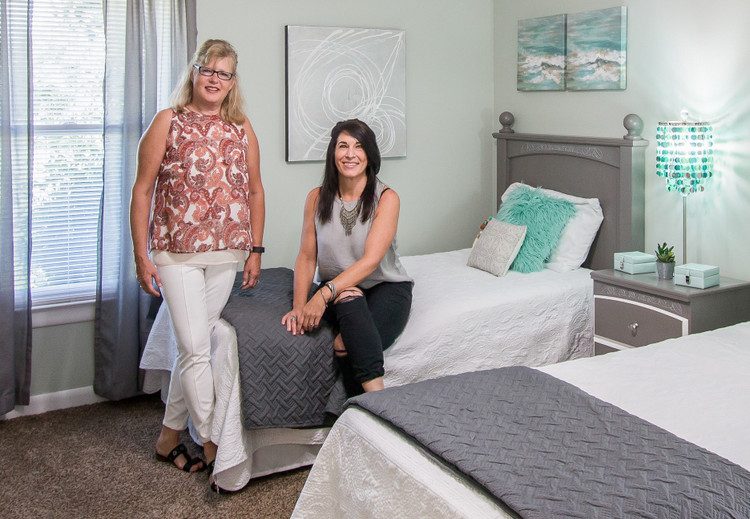teen bedroom makeover by Center Hill Staging and Music City Home Staging