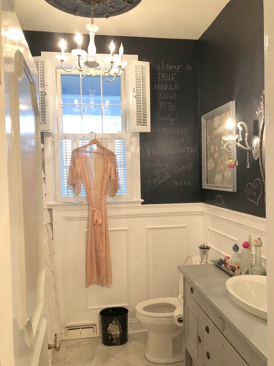 chalkboard paint in bathroom