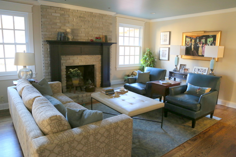 Painting The Ceiling A Different Color In A Living Room