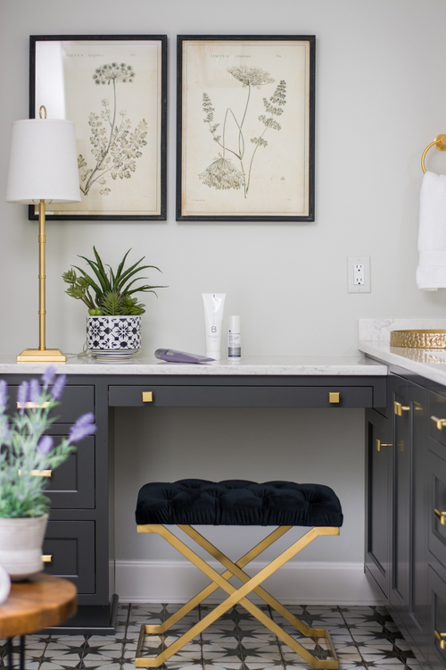 makeup area in classic bathroom design by Kristie Barnett, The Decorologist