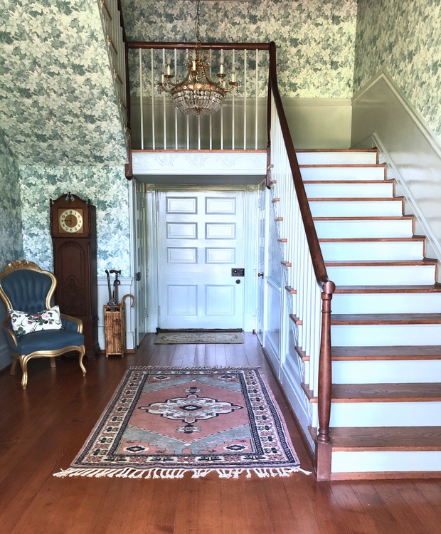 granbery manor foyer