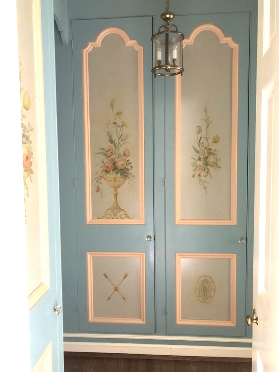 tole painted closet